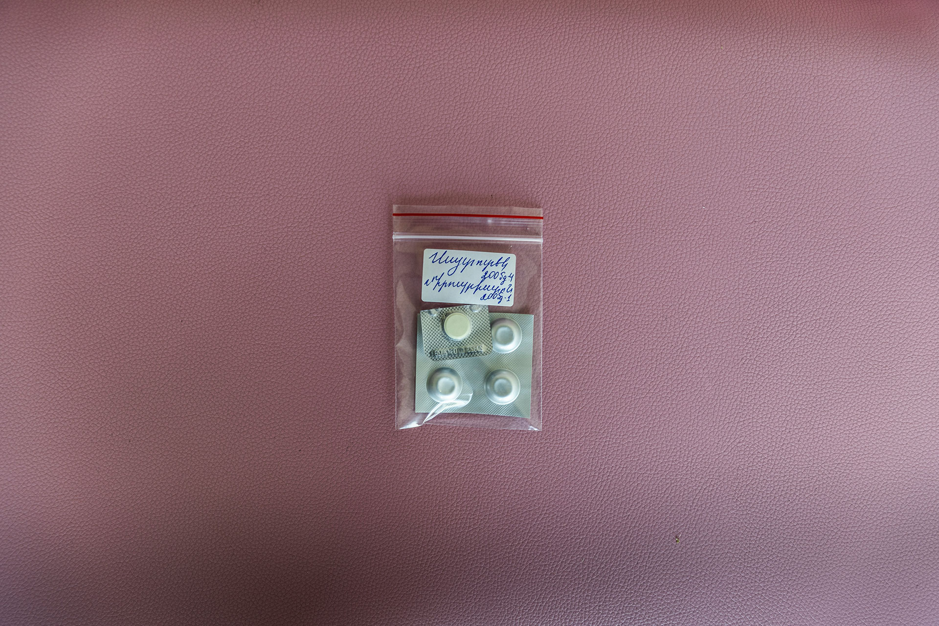 Cinzia Canneri, Women Bodies in Battlefields-12